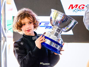 Enzo Valente durante corrida no Paulista Light de Kart em Interlagos