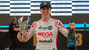 Felipe Lancellotti tem ano positivo em sua estreia no automobilismo e comemora primeiras vitórias e liderança na Copa H20 Comfort