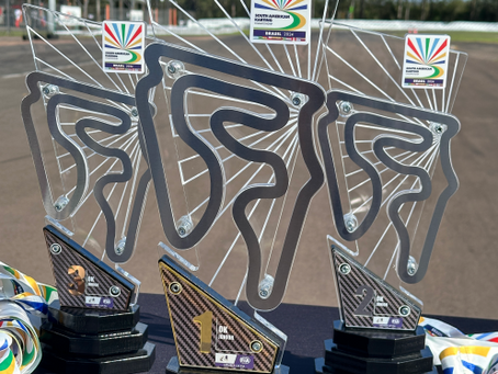 Grid de pilotos no Sul-americano de Kart 4T