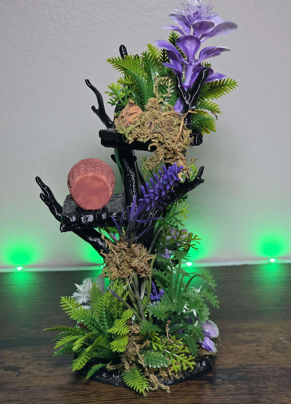 Thumbnail: Tropical Treehouse Jumping Spider Playset W/ Real Crystals 7 inches (Purple)