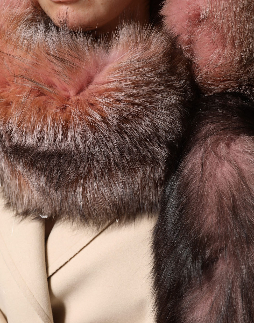 Thumbnail: Dolce & Gabbana Pink Frost Fox Fur Neck Warmer Winter Scarf