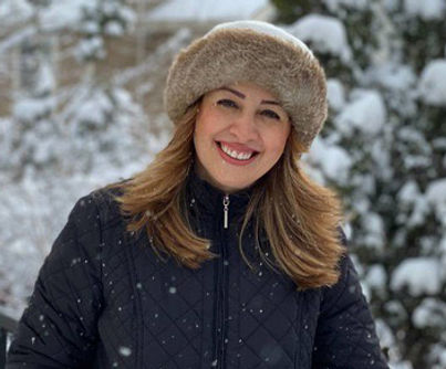 Soori Headshot-crop.jpg