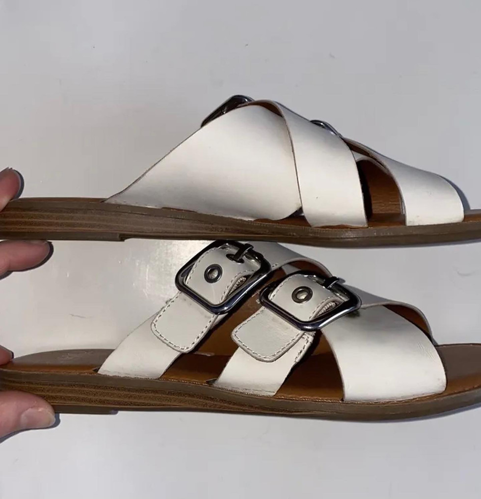 Thumbnail: Franco Sarto Women’s White Leather Buckle Sandals Size 9M