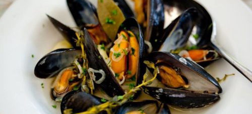 Easy Guisadong Tahong Recipe