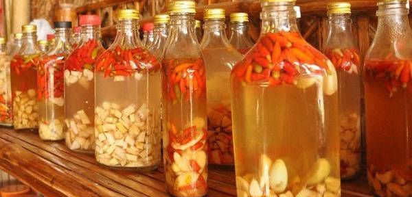 Easy Sinamak (Spiced Vinegar) Recipe