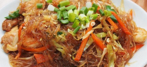 Easy Pancit Sotanghon Guisado Recipe