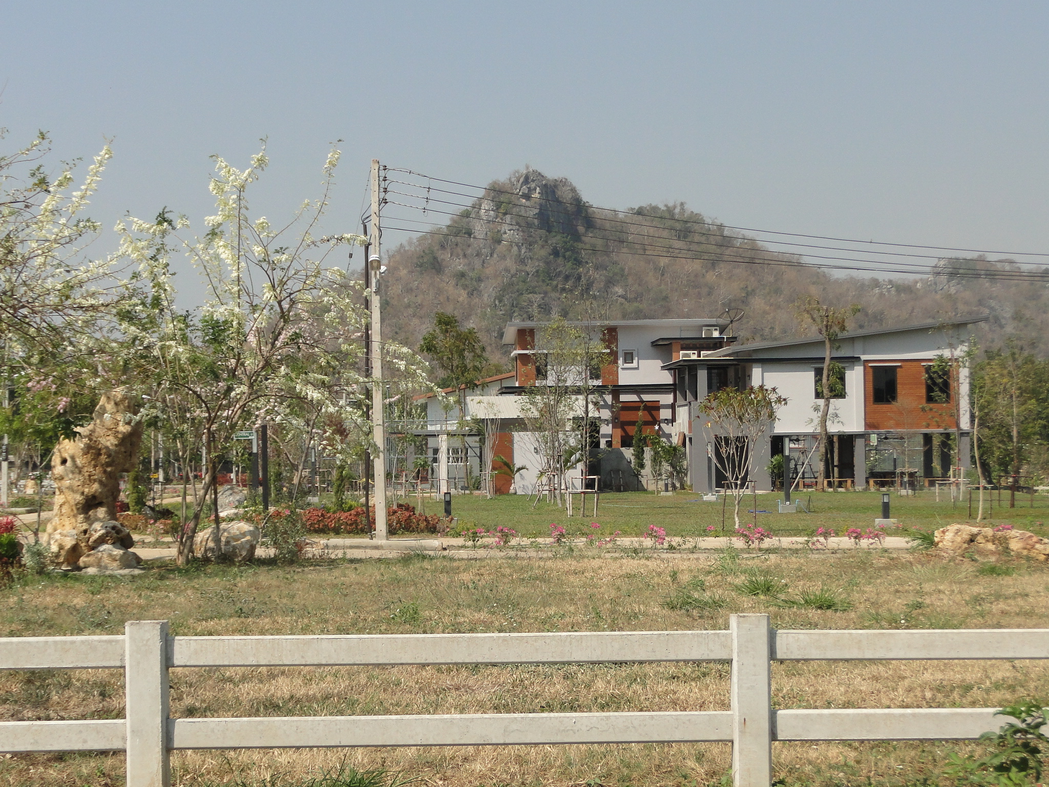 บ้านหรูทรงโมเดริ์นคันทรี่
