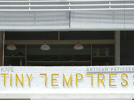 Tiny Temptress @ Sri Petaling,KL: Cute Desserts & Delish Macarons