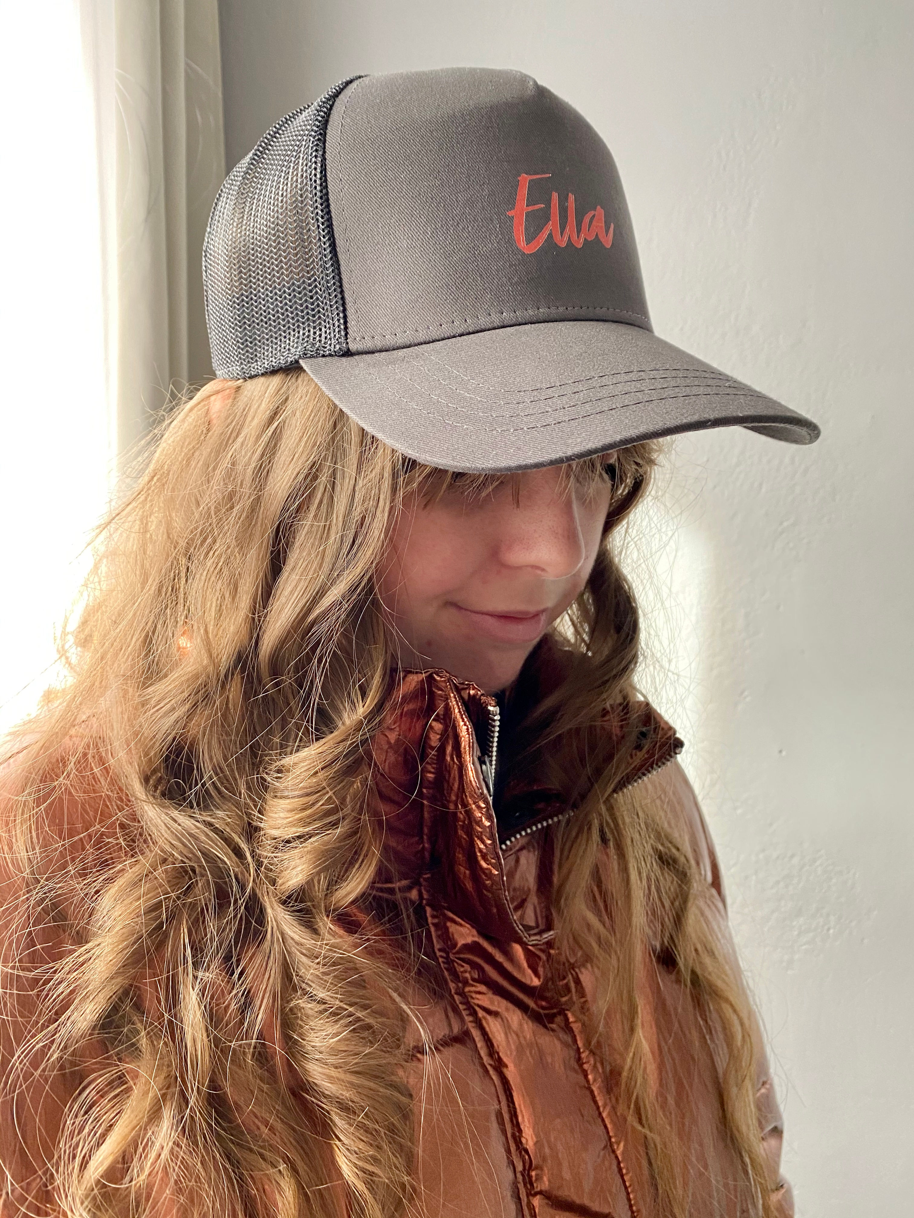 Casquette "Ella" modèle gris foncé
