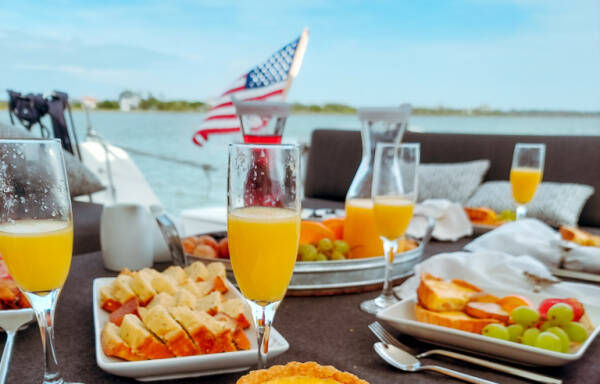 Morning Tide Social at GR8 Bites