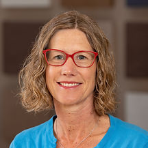 Gwendolyn Wyard_edited_edited.jpg