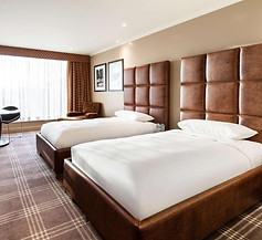 twin room.jpeg