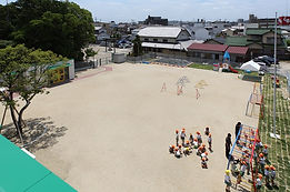 屋上から見た園庭