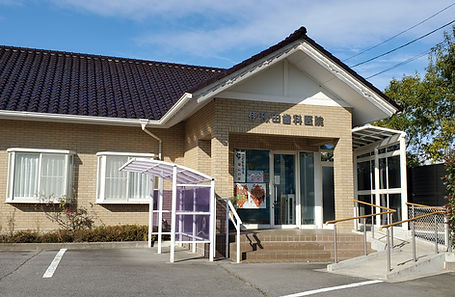 医院外観