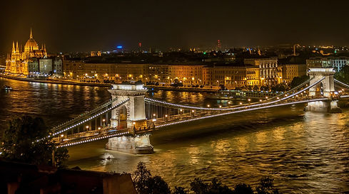 bridge-525857_1920.jpg
