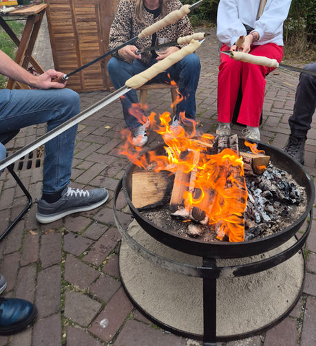 Brood bakken op open vuur