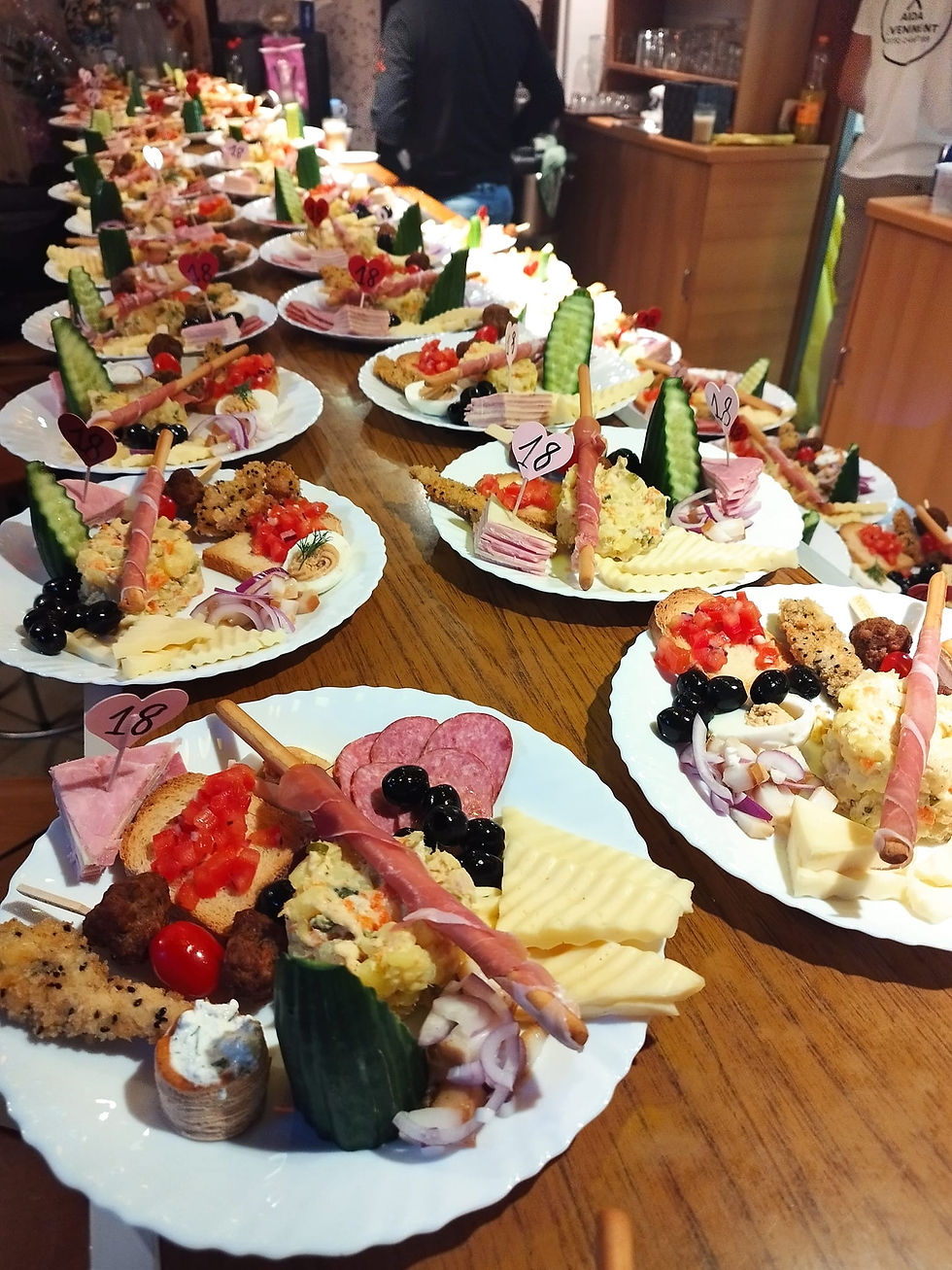 aperitiv 12