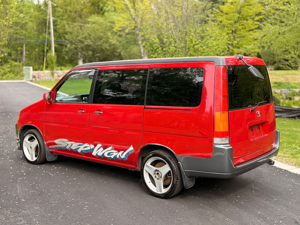Thumbnail: 1996 Honda Stepwgn 