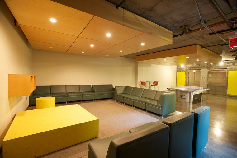 ATU M Street Dorm, Lounge
