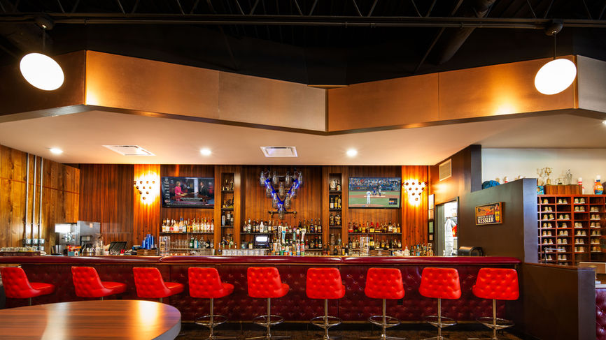 Dust Bowl Lanes & Lounge, Interior bar view