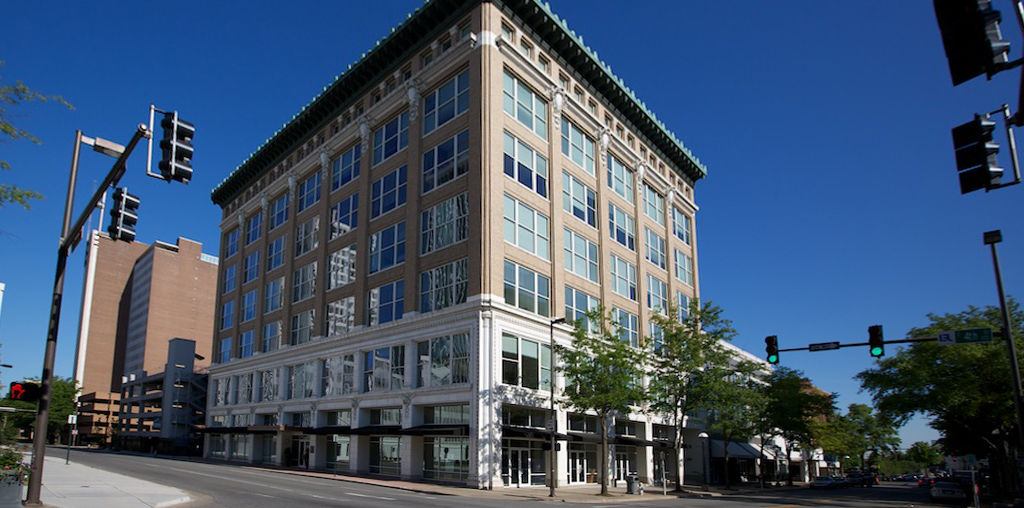 Mann on Main, Exterior View