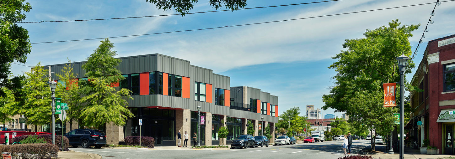 1424 Soma, Exterior view on Main Street
