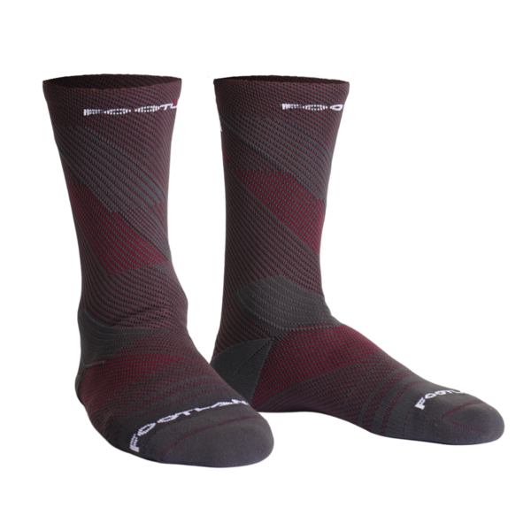 FOOTLAND METAPROOF 山行者高筒防水襪 紅色