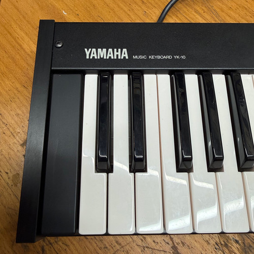 Yamaha YK10 (Pre-Owned) | Stourbridge Music Ce