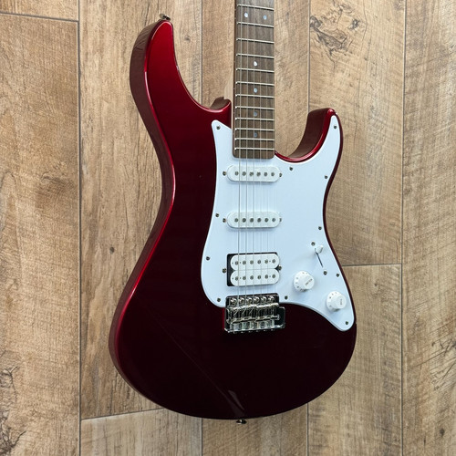 Yamaha Pacifica 012 PAC012 Red Metallic | Stourbridge Music Ce