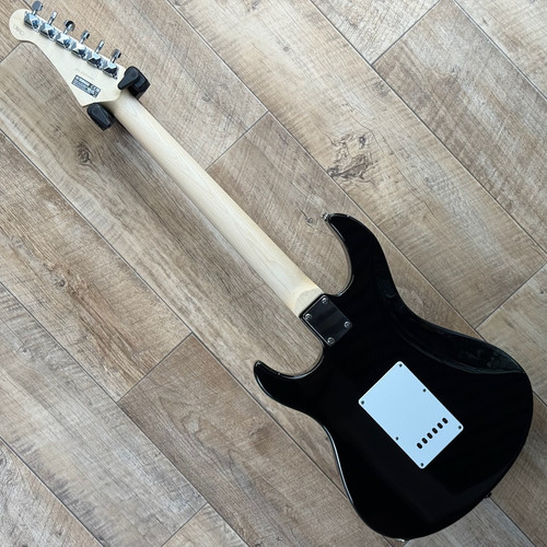 Yamaha Pacifica 012 PAC012 Black | Stourbridge Music Ce