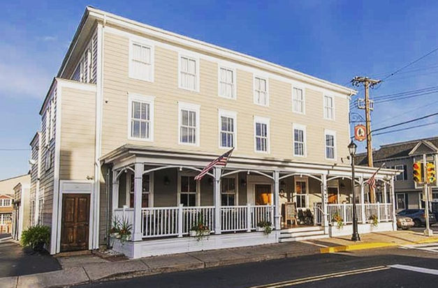 Photo of the Continental Tavern