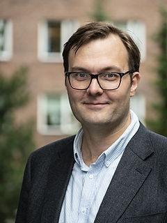 Yalangoch Heigl fotosurati Jan-Klod Van Dammning yalangoch fotosurati