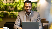 SOUTH AFRICAN ENTREPRENEURS ARE INCREASDINGLY BECOMMING ACTIVE PARTICIPANTS IN THE DIGITAL ECONOMY