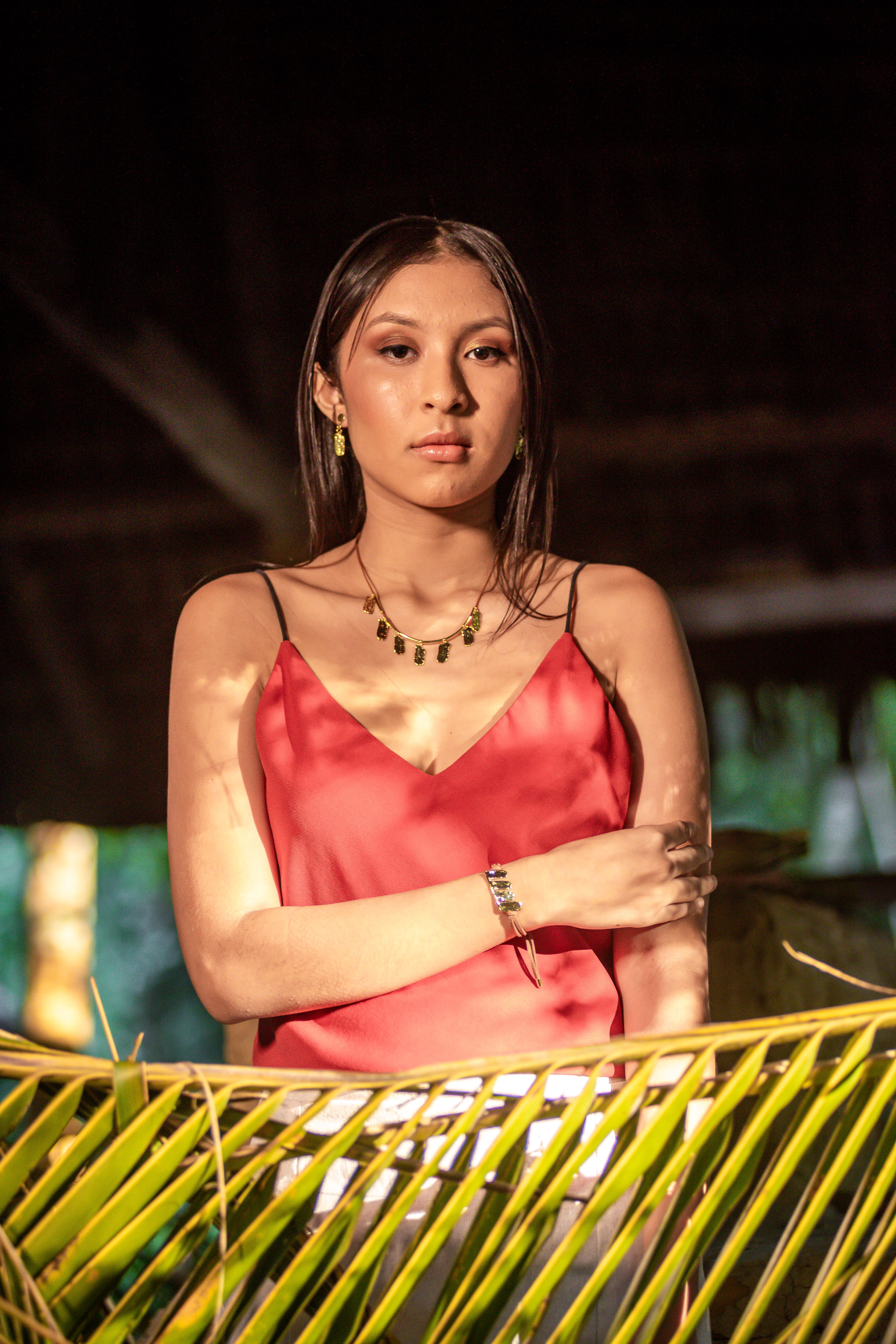 BRAZILWOOD CF111 SEVEN LEAVES OF BRAZILWOOD AND PIPE BEADS NECKLACE GL