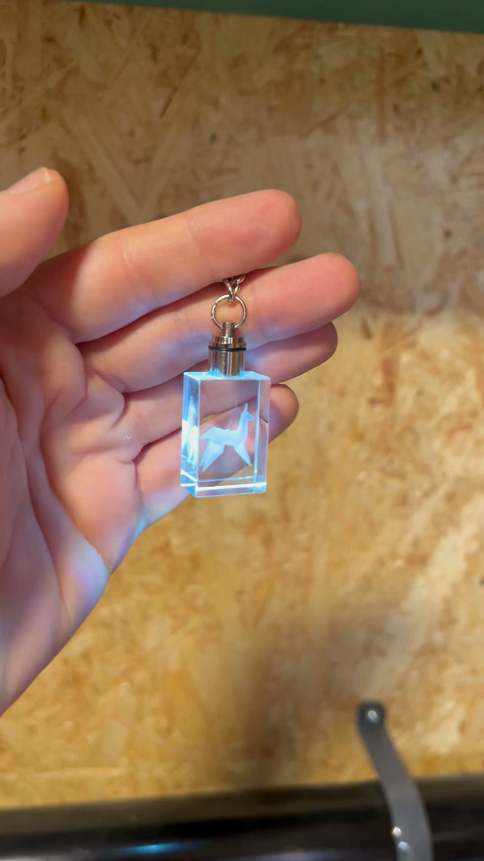 Thumbnail: Blade Runner unicorn origami crystal keychain