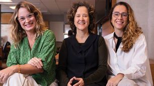 Carla, Grasi e Cris, a nova diretoria da Lápis Raro 