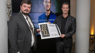 Propaganda. Jantar anual e encontro dos Veteranos