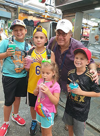 Rabinowitz family tourrecommendation image Sept 2022.jpg