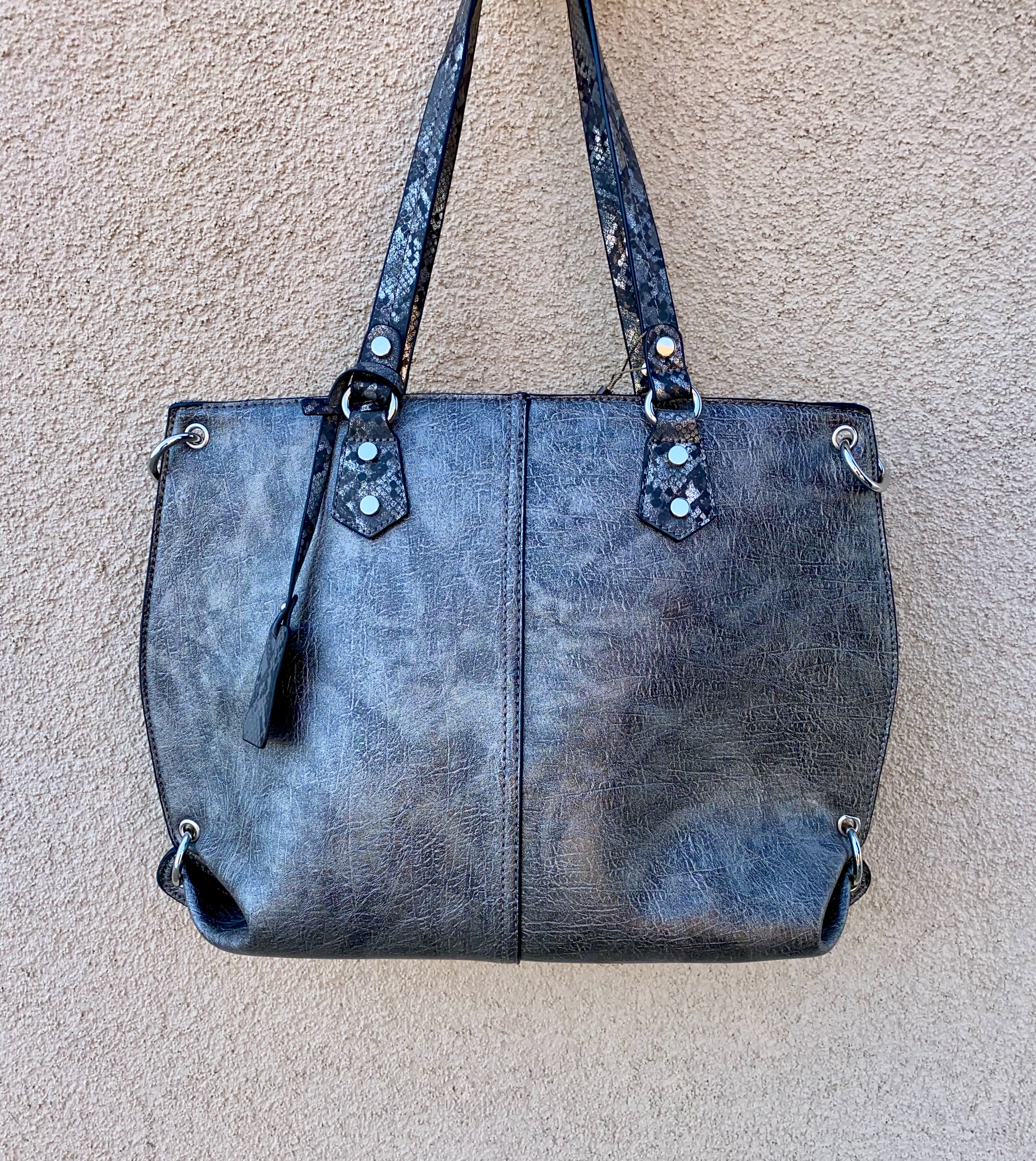 Treska bag (2 in 1) $79