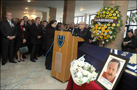 Prof. Yavuz Sabuncu (KY 70)