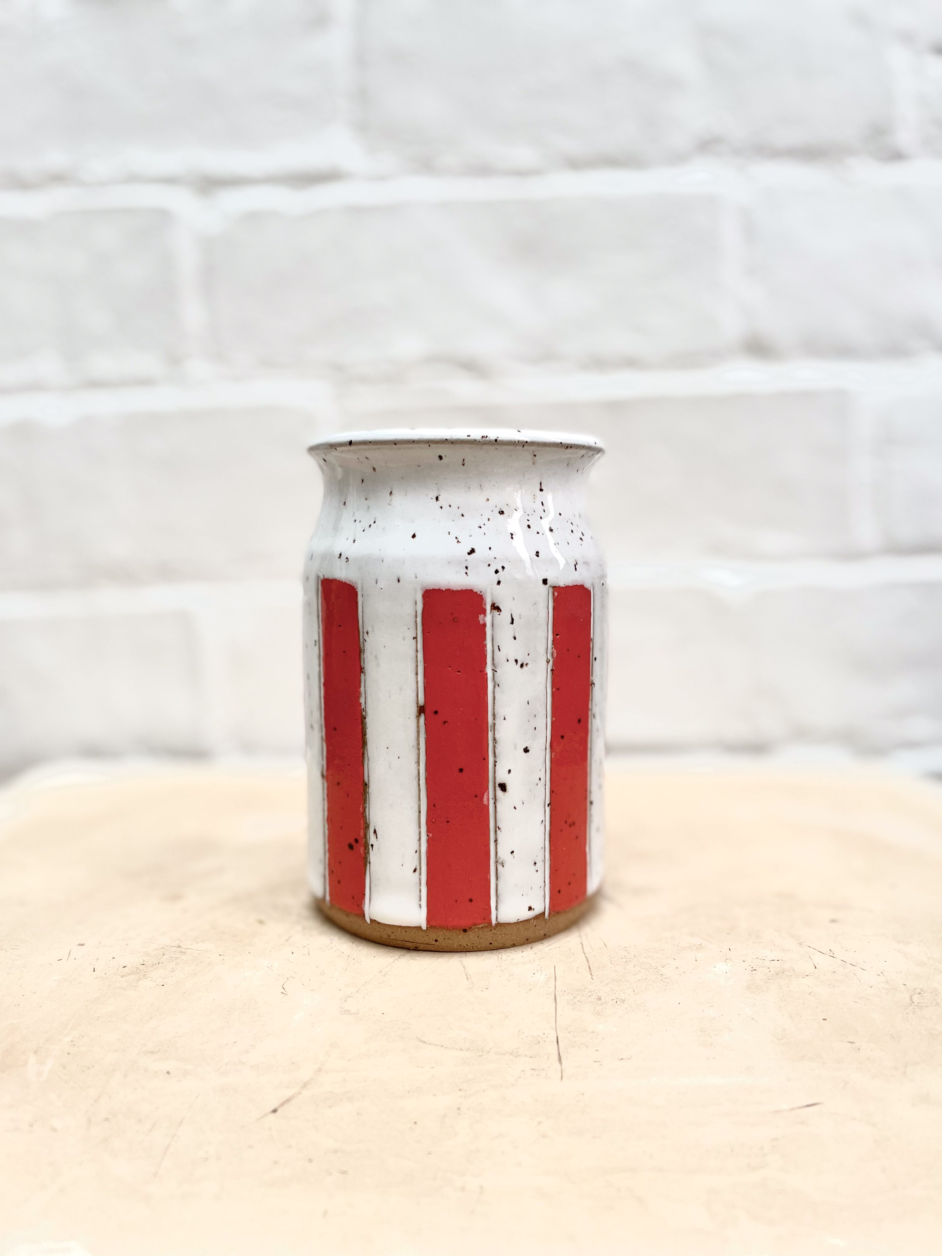 Stripe pen pot