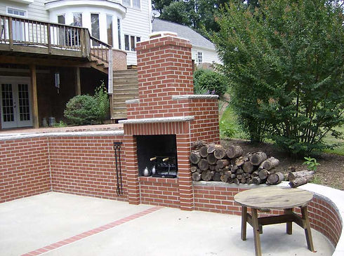 Brick-Patio-Wall-Designs.jpg