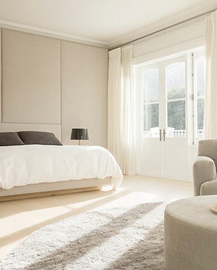 Sonniges Schlafzimmer