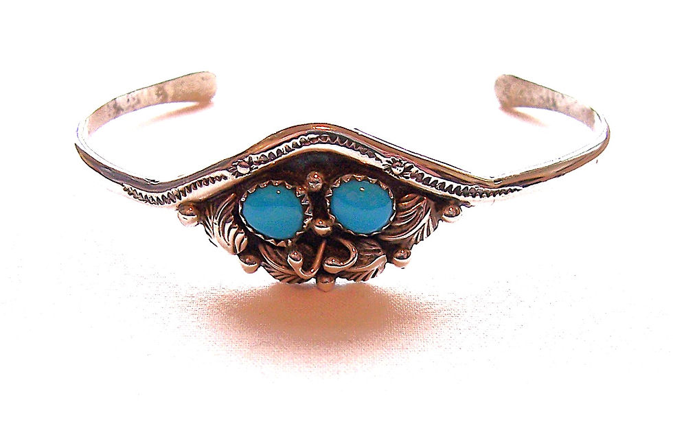 Thumbnail: Navajo silver and turquoise bracelet