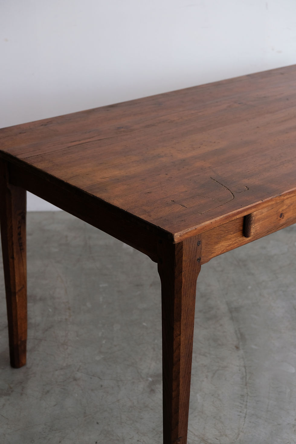 サムネイル： T-501 Table