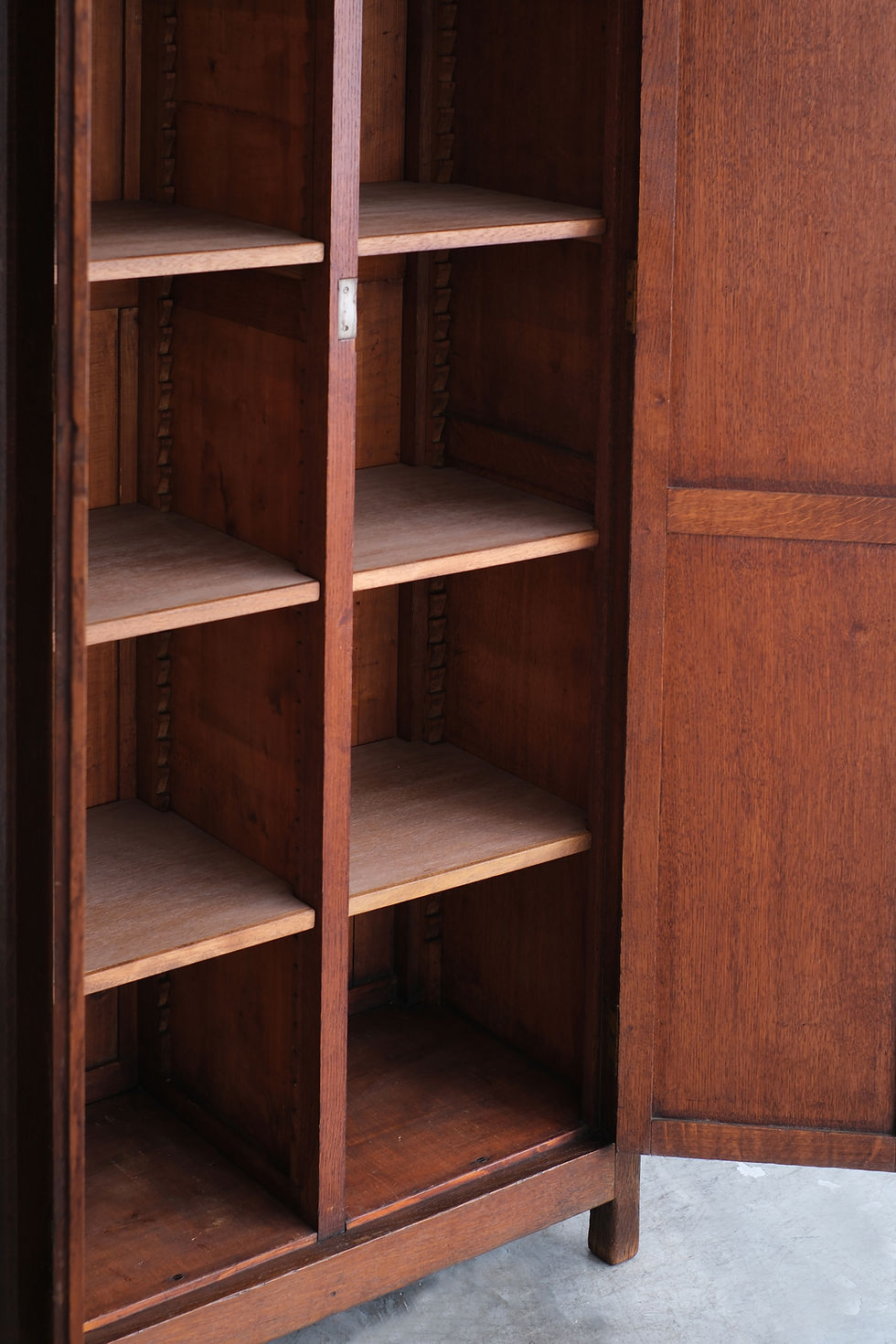 サムネイル： S-1639 Cabinet