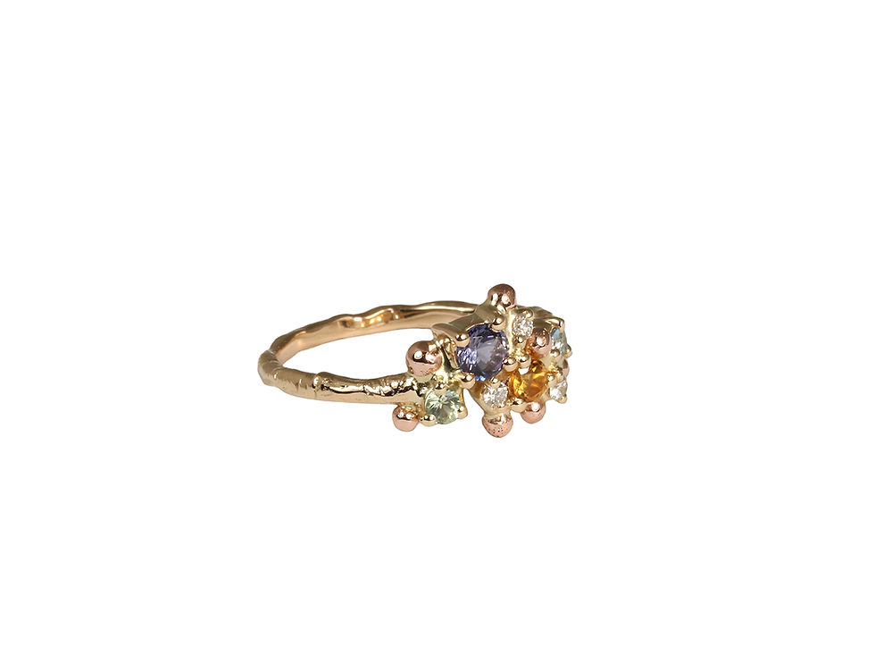 Thumbnail: Artistic gold ring with Sapphires