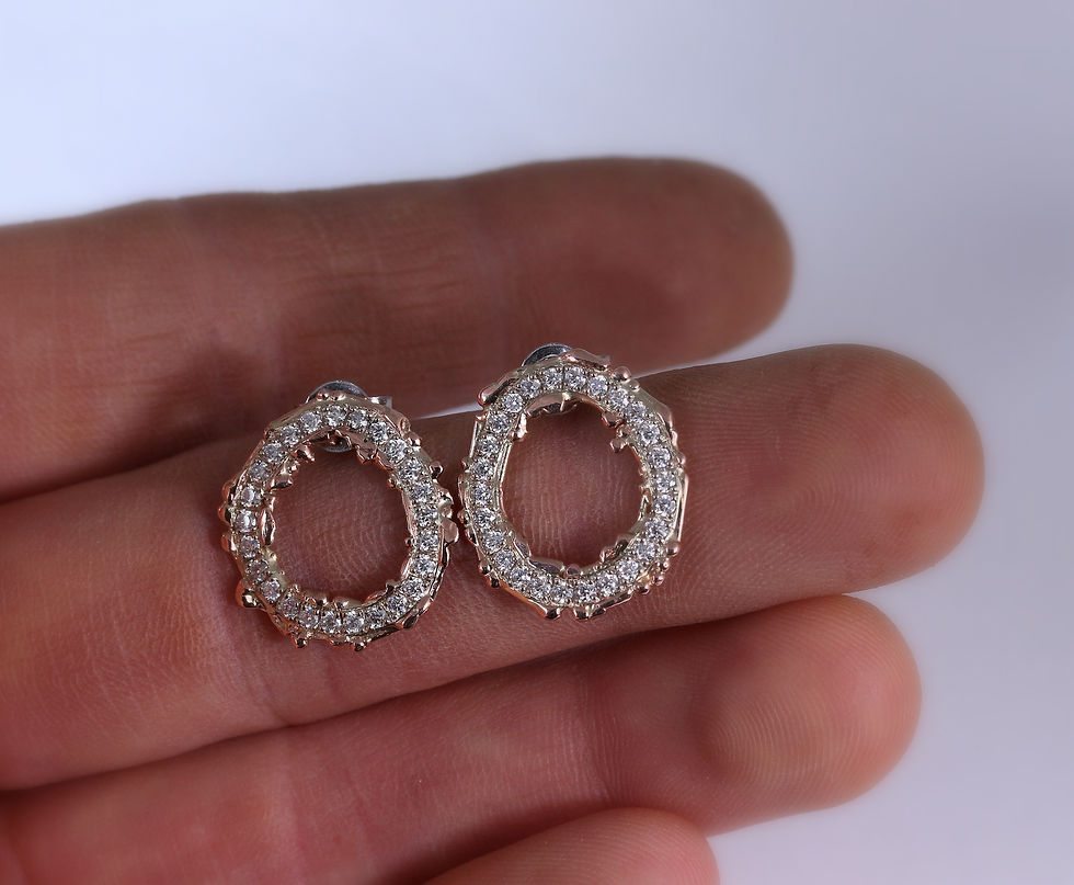 Thumbnail: special round hollow earrings in white and red gold with small sparkling diamonds