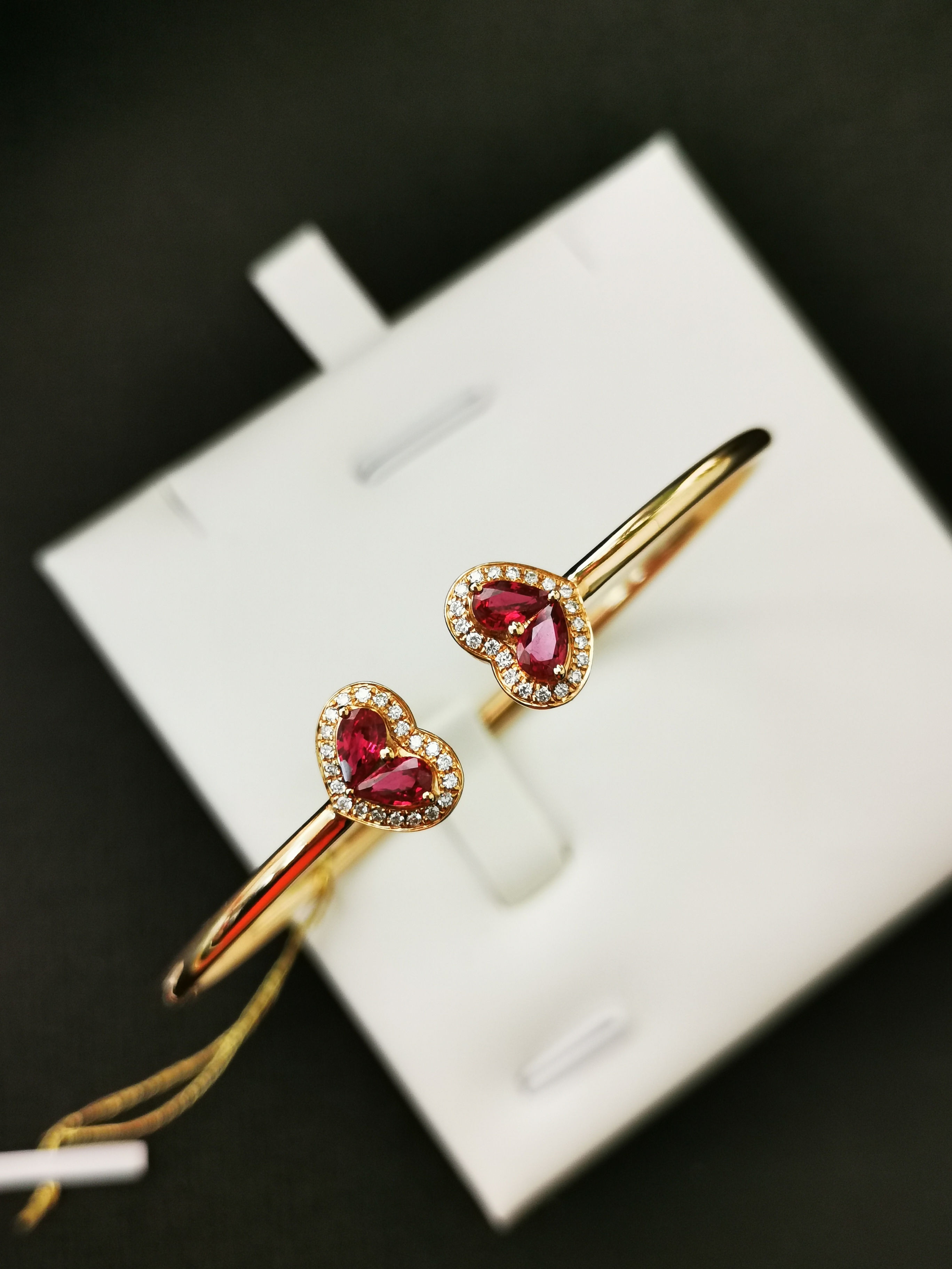 18K紅，紅寶鑽石手鐲