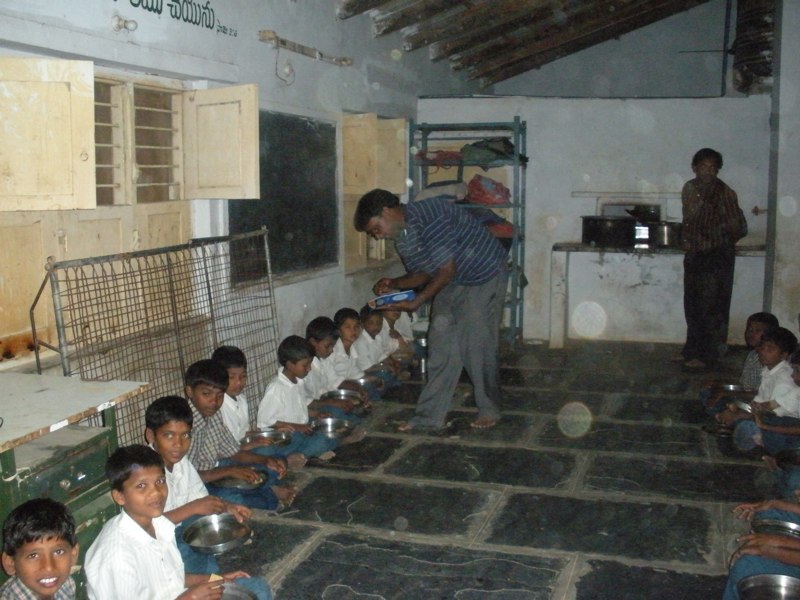India, January 2009, photo 1